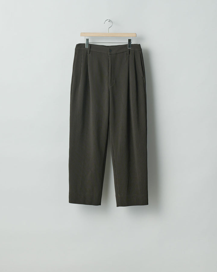 【stein】ssstein シュタインのGRADATION PLEATS WIDE TROUSERSのMILITARY KHAKI　 公式通販サイトsession福岡セレクトショップ