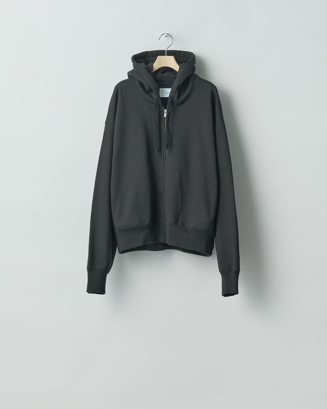 stein(シュタイン)の24SSコレクションUNTWISTED YARN SWEAT ZIP UP HOODYのCHARCOAL