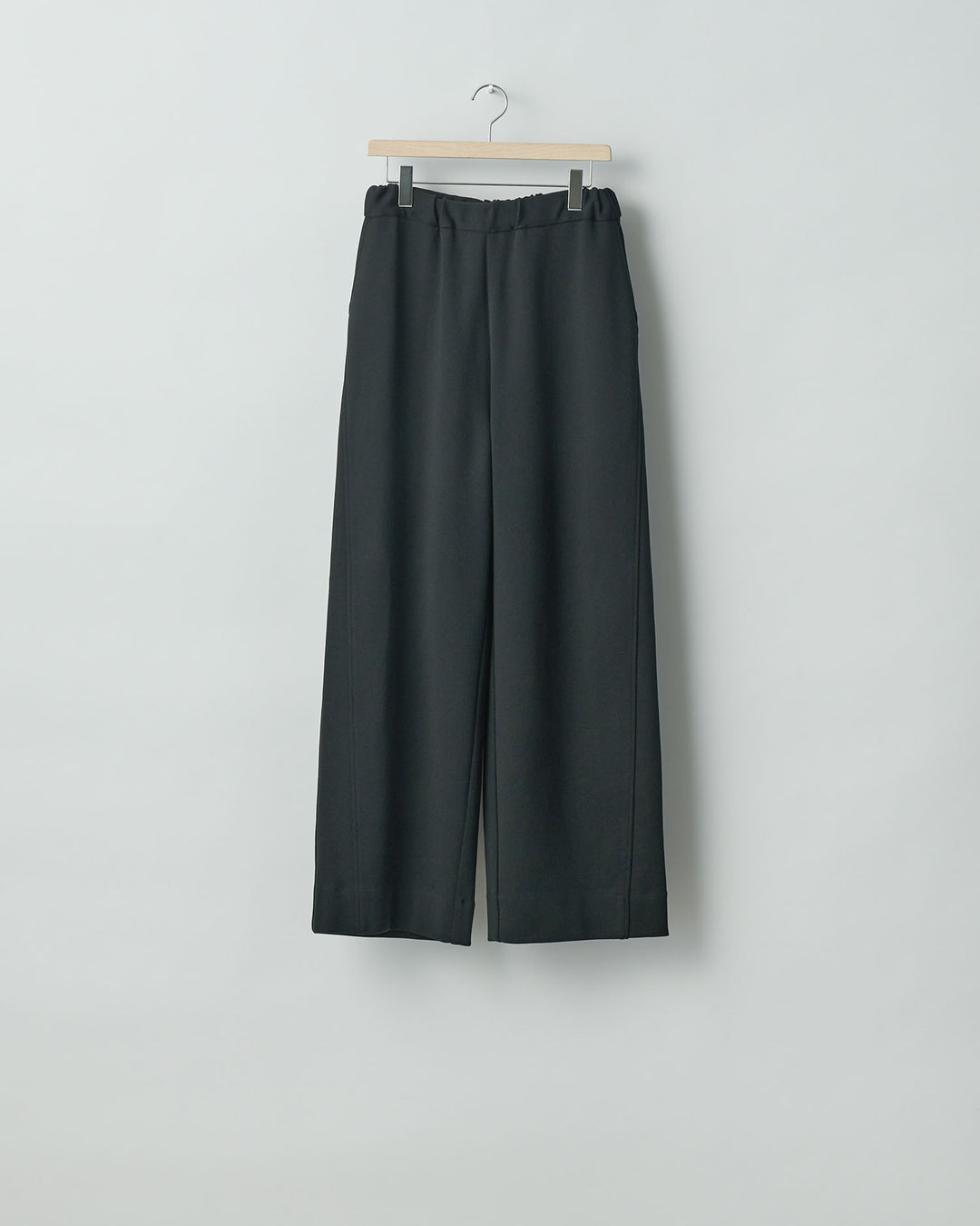【stein】ssstein シュタインのCUPRO BICOLOR WIDE TRACK PANTSのBLACK × BLACK  公式通販サイトsession福岡セレクトショップ