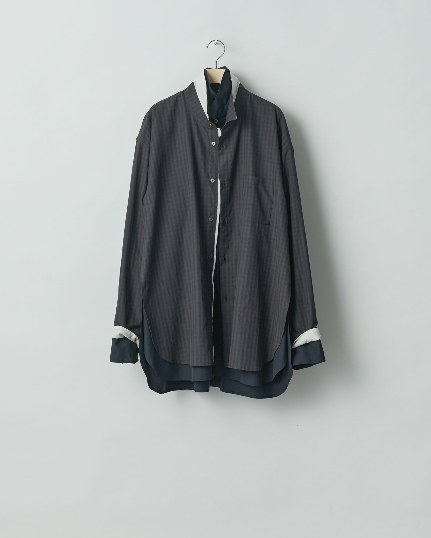 stein(シュタイン)の24SSコレクションOVERSIZED LAYERED SHIRTのGINGHAM(CHARCOAL)