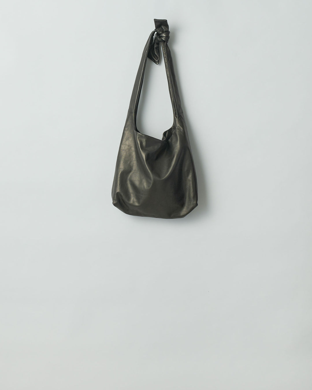 stein(シュタイン)の24SSコレクションTIE TOTE BAGのBLACK(LEATHER) session セッション福岡セレクトショップ 公式通販サイト