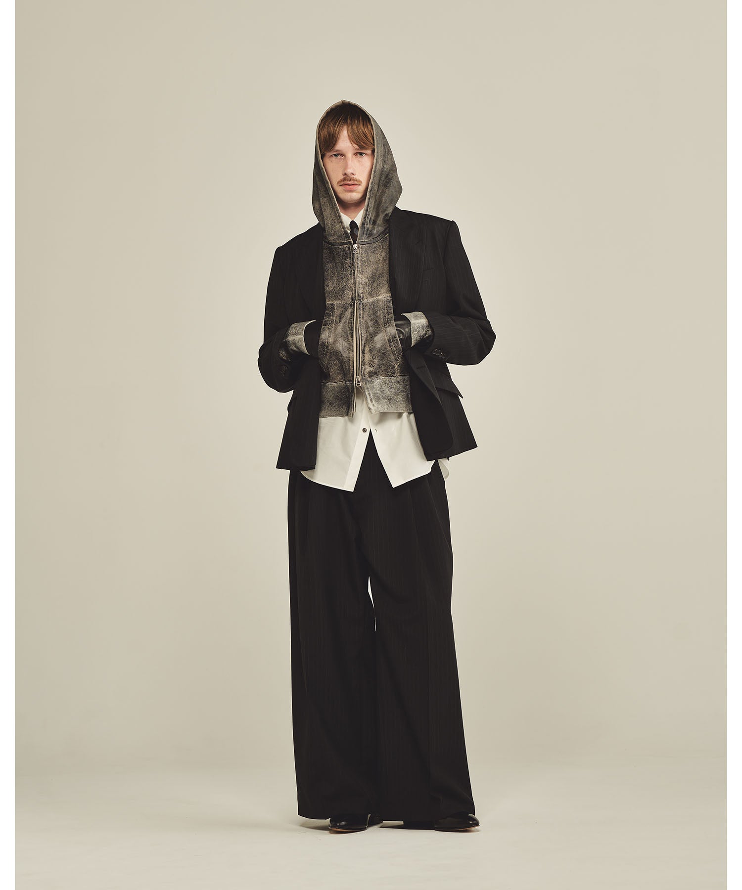 SUBLATIONS(サブレーションズ)の26AWコレクションのLOOK001