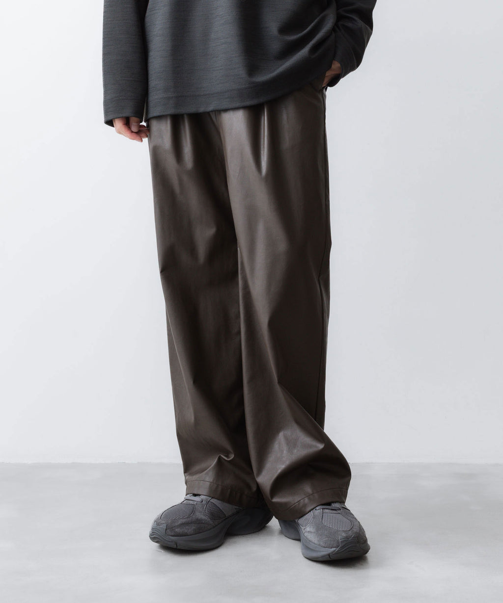 VEIN ヴェインのSYNTHETIC LEATHER 1TUCK TROUSERS - BROWNの公式通販サイトsession福岡セレクトショップ
