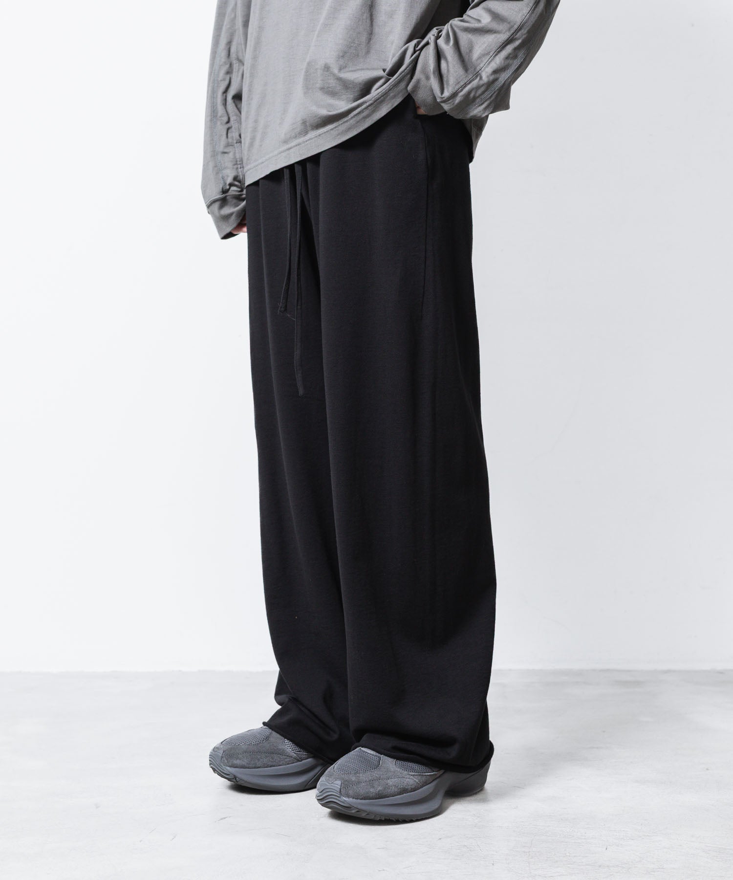 VEIN ヴェインのFINE TERRY EASY WIDE TROUSERS - BLACKの公式通販サイトsession福岡セレクトショップ