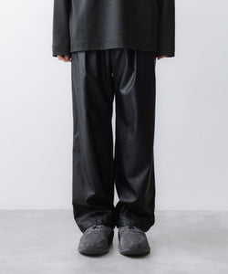 パンツ VEIN / SYNTHETIC LEATHER 1TUCK TROUSERS VEIN 】SYNTHETIC LEATHER 1TUCK TROUSERS - BLACK | 公式通販サイト