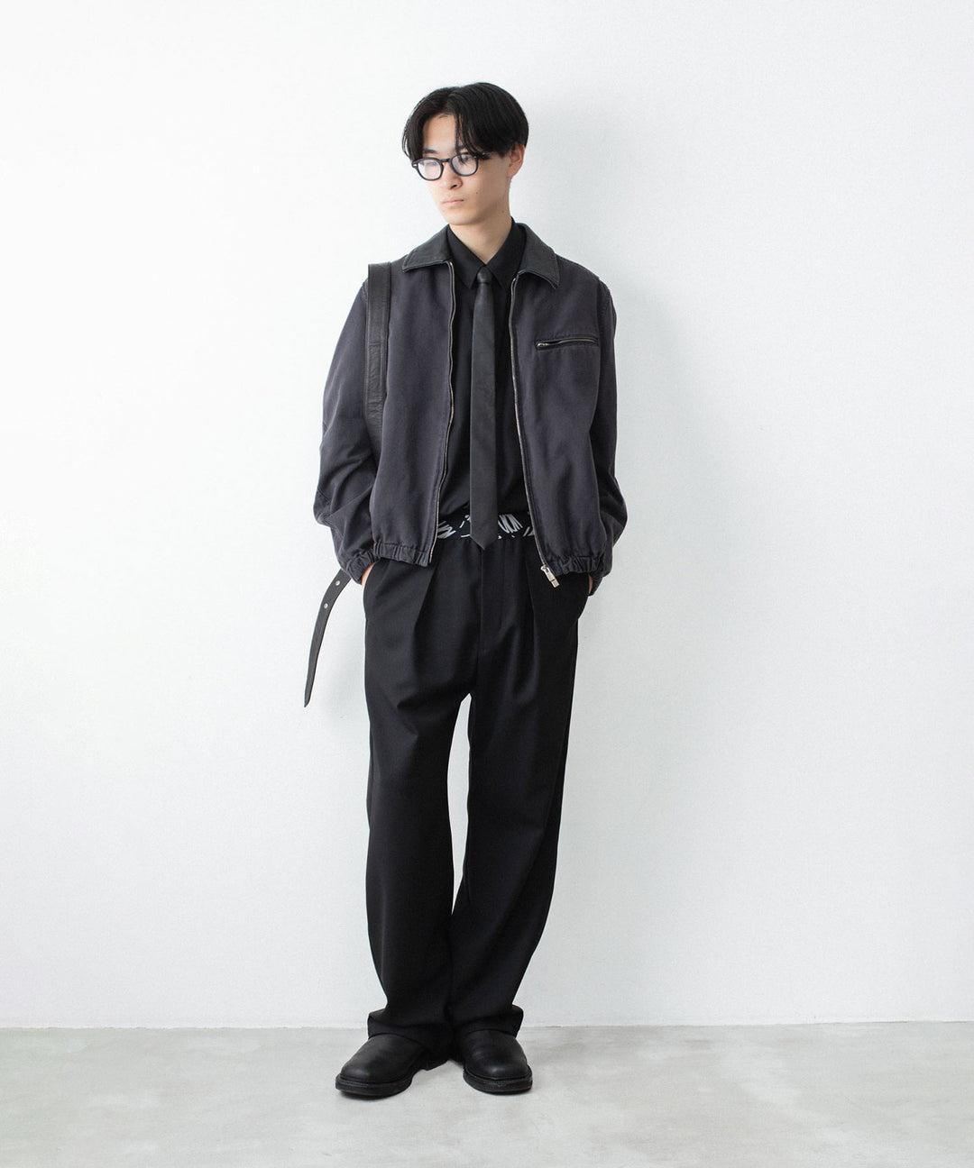 VEIN ヴェインの3/60 HIGH TWIST WOOL TRO EASY TROUSERS - BLACKの公式通販サイトsession福岡セレクトショップ
