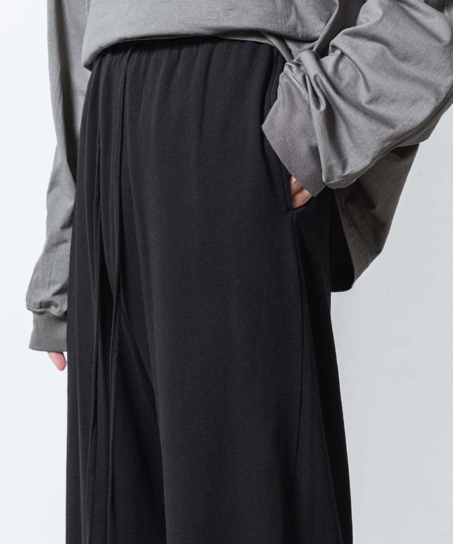 VEIN ヴェインのFINE TERRY EASY WIDE TROUSERS - BLACKの公式通販サイトsession福岡セレクトショップ