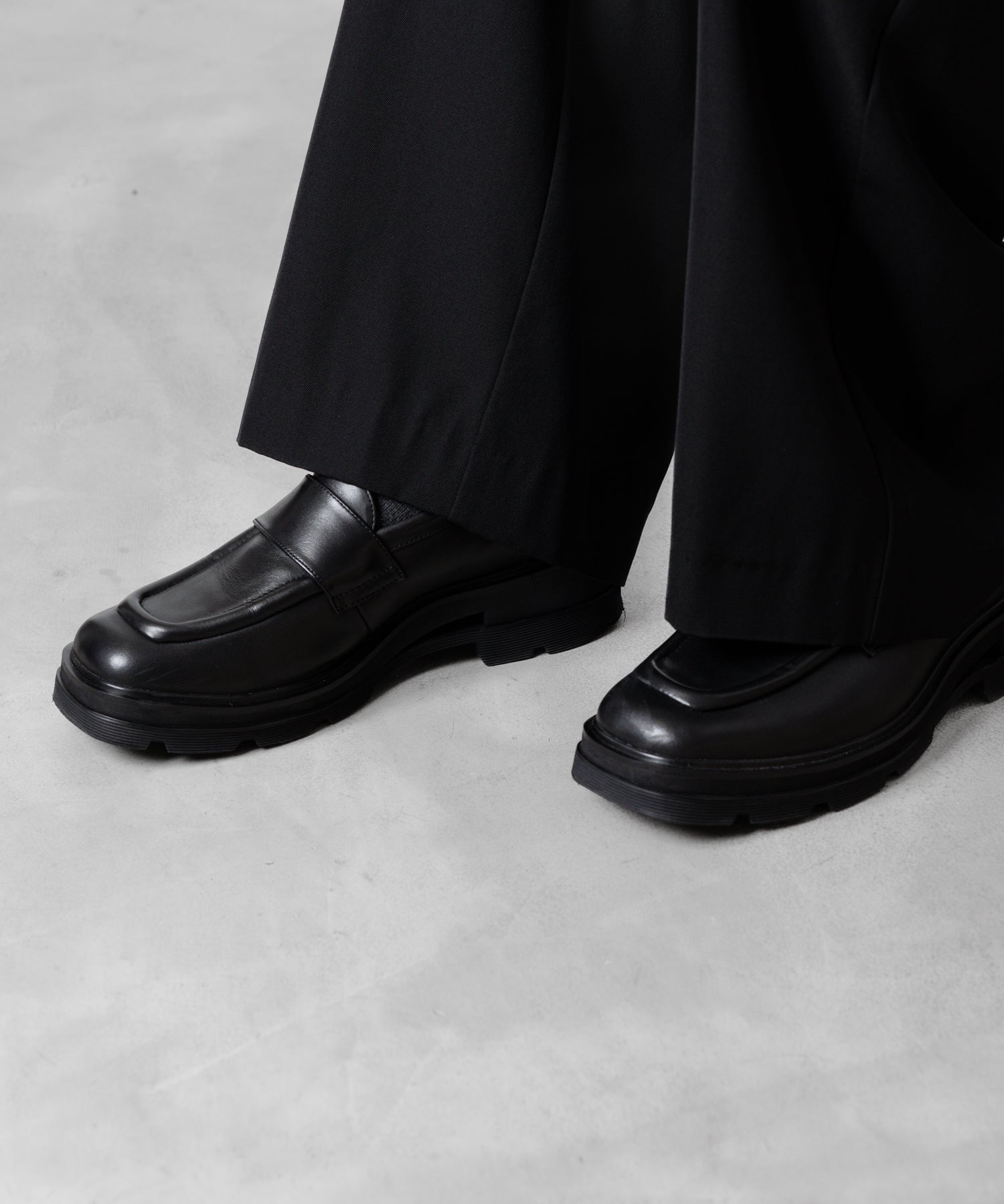 靴 VEIN COW LEATHER LOAFER size41 VEIN - ヴェイン公式通販サイト session福岡セレクトショップ – tags