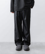 画像をギャラリービューアに読み込む, VEIN ヴェインのSYNTHETIC LEATHER 1TUCK TROUSERS - BLACKの公式通販サイトsession福岡セレクトショップ
