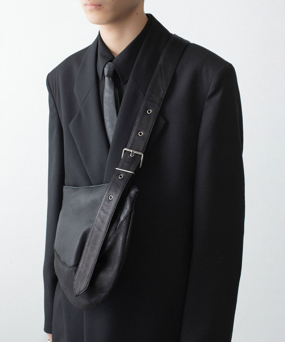 VEIN ヴェインのGOAT LEATHER SHOULDER BAG - BLACKの公式通販サイトsession福岡セレクトショップ