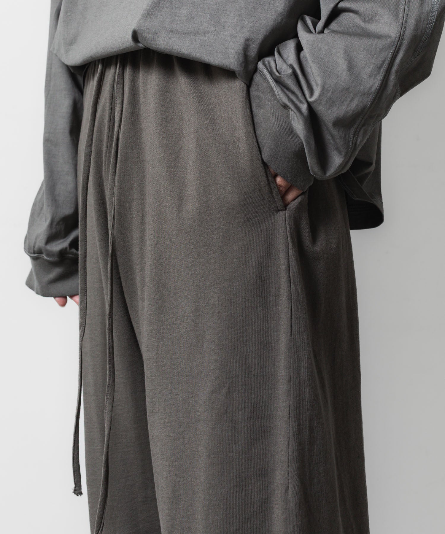 VEIN ヴェインのFINE TERRY EASY WIDE TROUSERS - GRAYの公式通販サイトsession福岡セレクトショップ