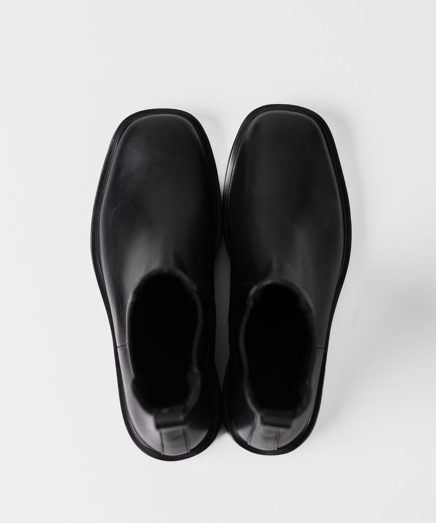 VEIN ヴェインのCOW LEATHER MASTROTTO CHELSEA BOOTS - BLACKの公式通販サイトsession福岡セレクトショップ