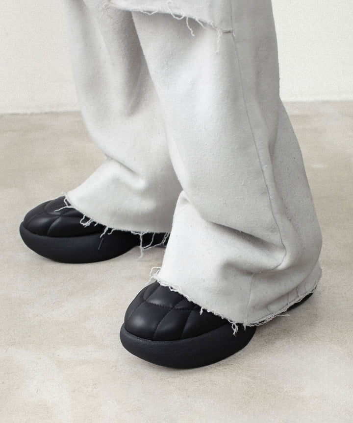VEIN ヴェインのBRUSHED TERRY CUTOFF BAGGY TROUSERS - OFF WHITEの公式通販サイトsession福岡セレクトショップ