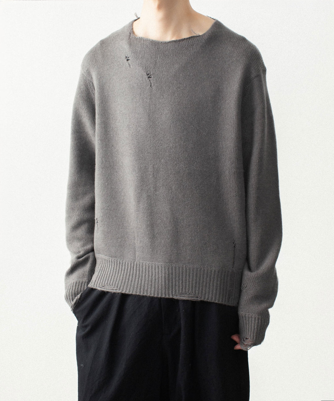 VEIN ヴェインのWOOL CASHMERE KNIT DISTRESSED PULLOVER - KHAKI GRAYの公式通販サイトsession福岡セレクトショップ