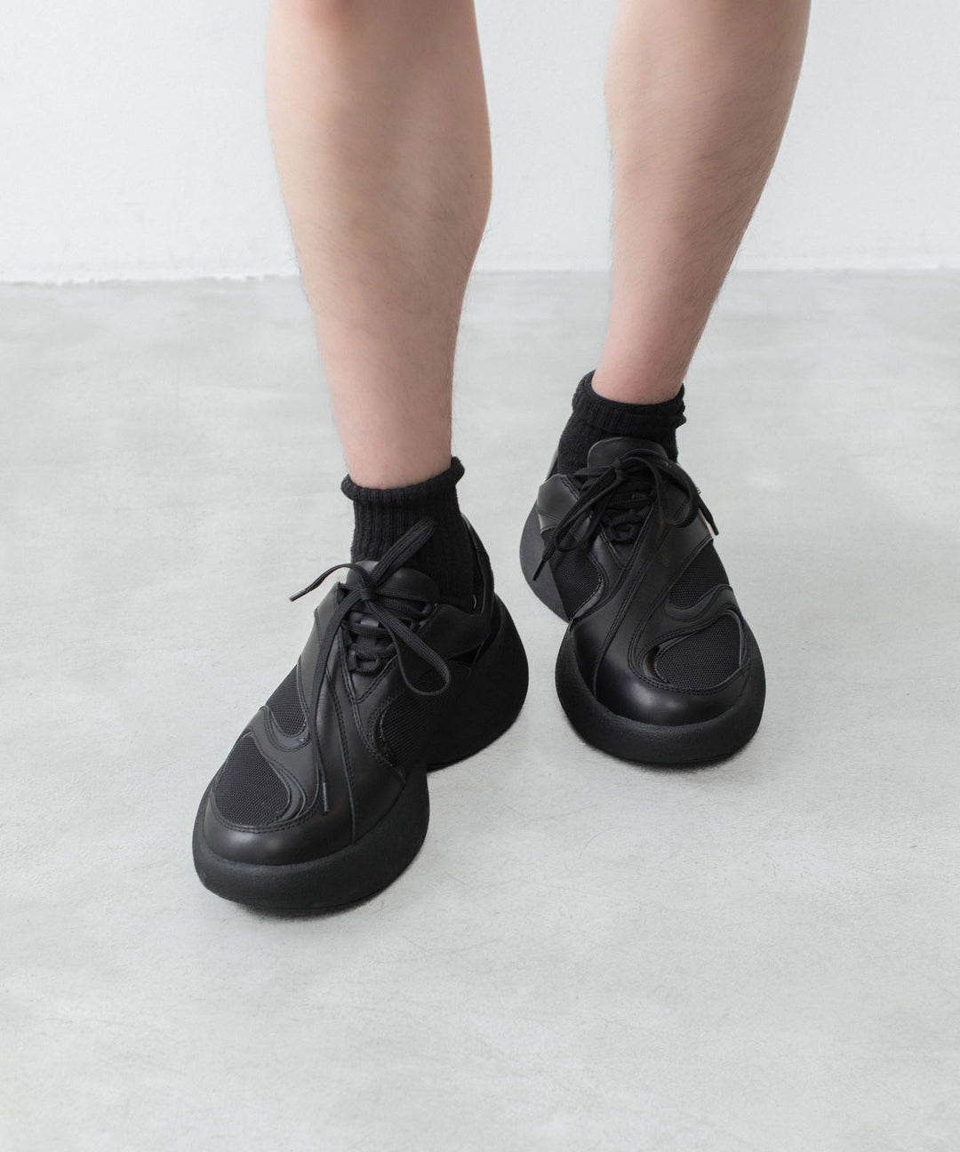 VEIN ヴェインのCOW LEATHER BRACE - BLACKの公式通販サイトsession福岡セレクトショップ
