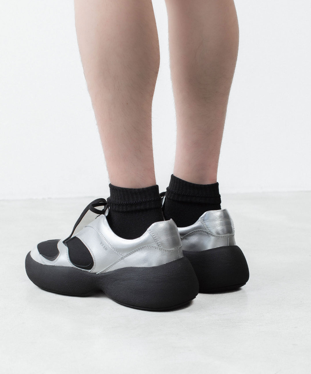 【 VEIN 】COW LEATHER BRACE - SILVER