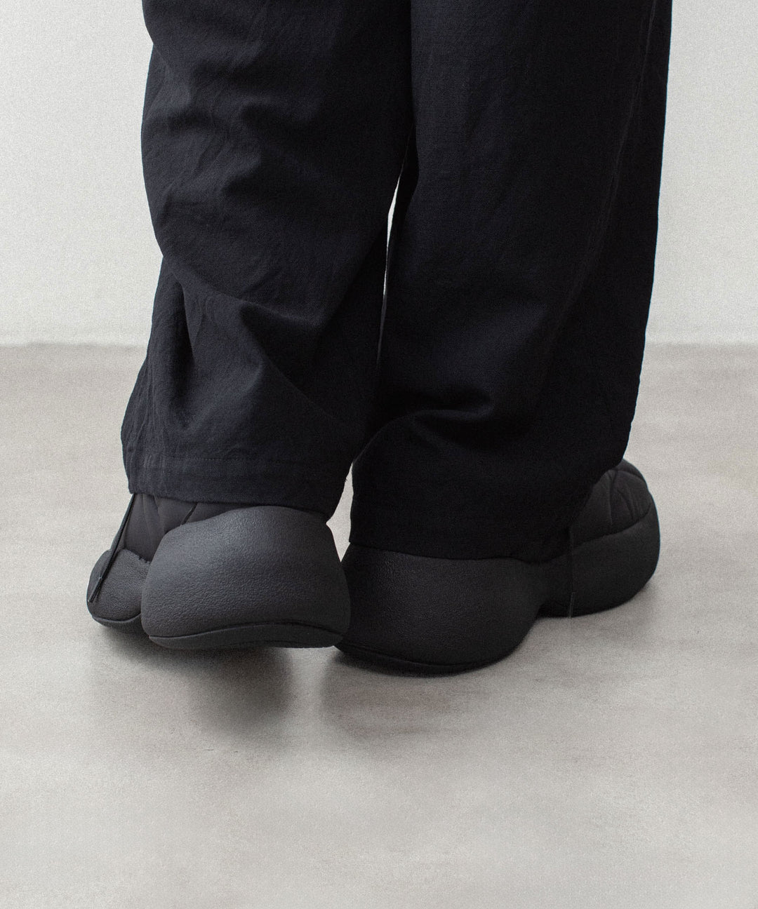 VEIN ヴェインのNY TWILL PUFFER CLEAT TRAINER - BLACKの公式通販サイトsession福岡セレクトショップ