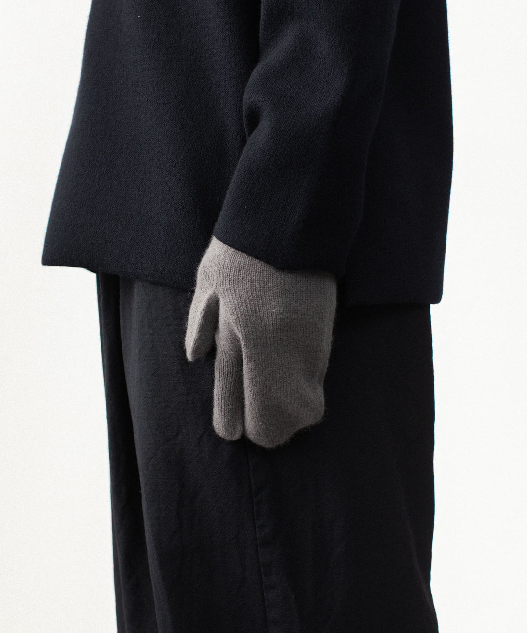 VEIN ヴェインのWOOL CASHMERE KNIT GLOVE - KHAKI GRAYの公式通販サイトsession福岡セレクトショップ