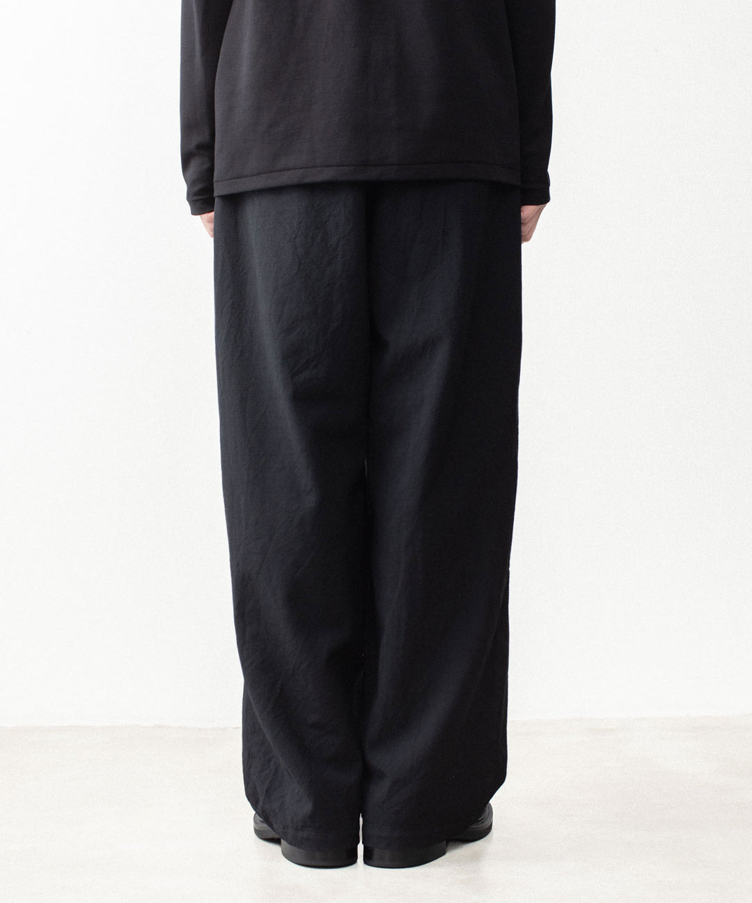 VEIN ヴェインのSHRINK WO CLOTH EASY TROUSERS - BLACKの公式通販サイトsession福岡セレクトショップ