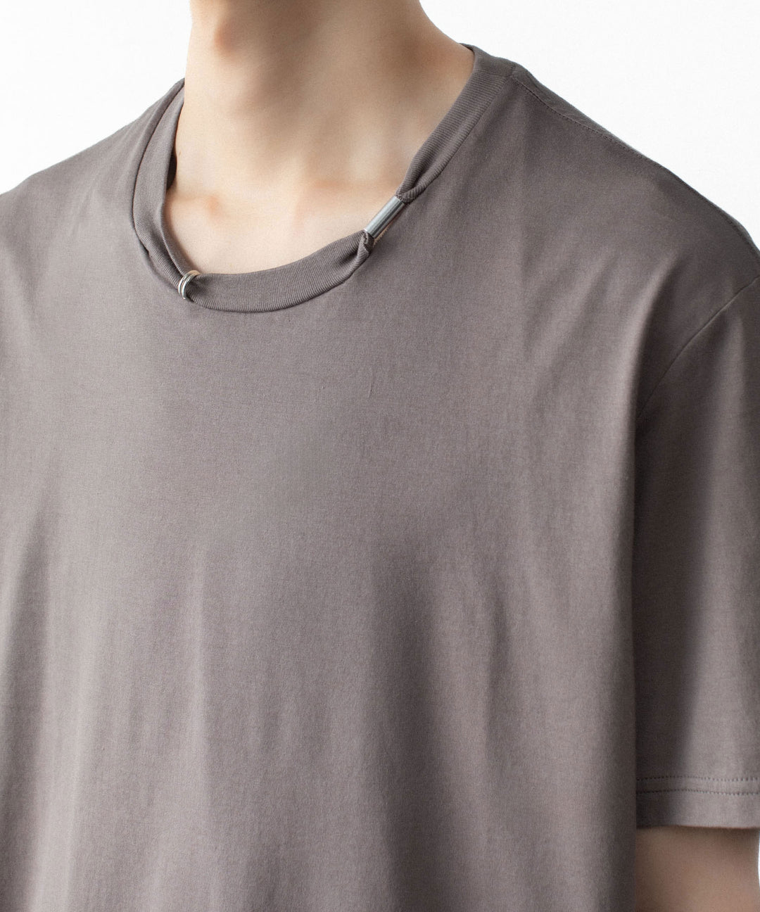 VEIN ヴェインの100/3 SUEDE JERSEY PIERCED S/S TEE - L.BROWNの公式通販サイトsession福岡セレクトショップ