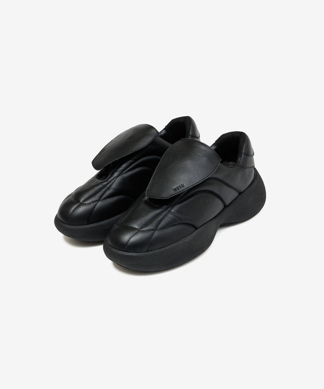 VEIN ヴェインのCOW LEATHER PUFFER CLEAT TRAINER - BLACKの公式通販サイトsession福岡セレクトショップ