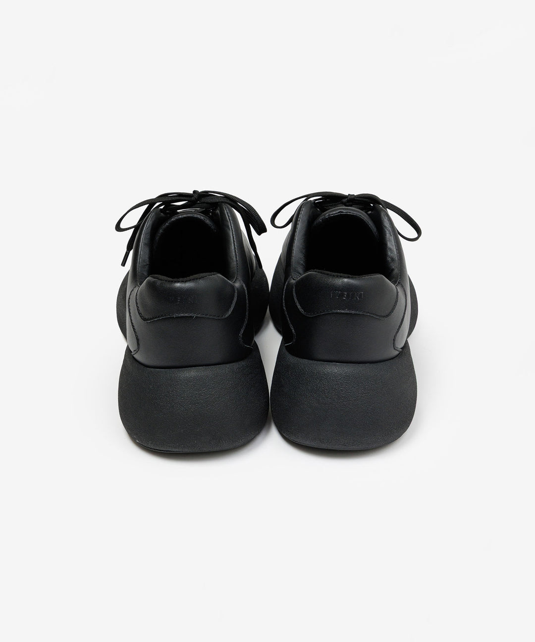 VEIN ヴェインのCOW LEATHER PUFFER CLEAT TRAINER - BLACKの公式通販サイトsession福岡セレクトショップ