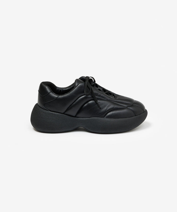 VEIN ヴェインのCOW LEATHER PUFFER CLEAT TRAINER - BLACKの公式通販サイトsession福岡セレクトショップ