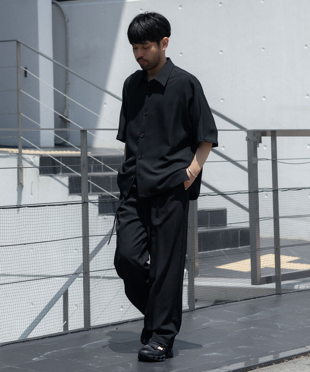 ATTACHMENT / EXCLUSIVE ITEMアタッチメントのPE LIGHT TROPICAL EASY TROUSERS - BLACKの公式通販サイトsession福岡セレクトショップ