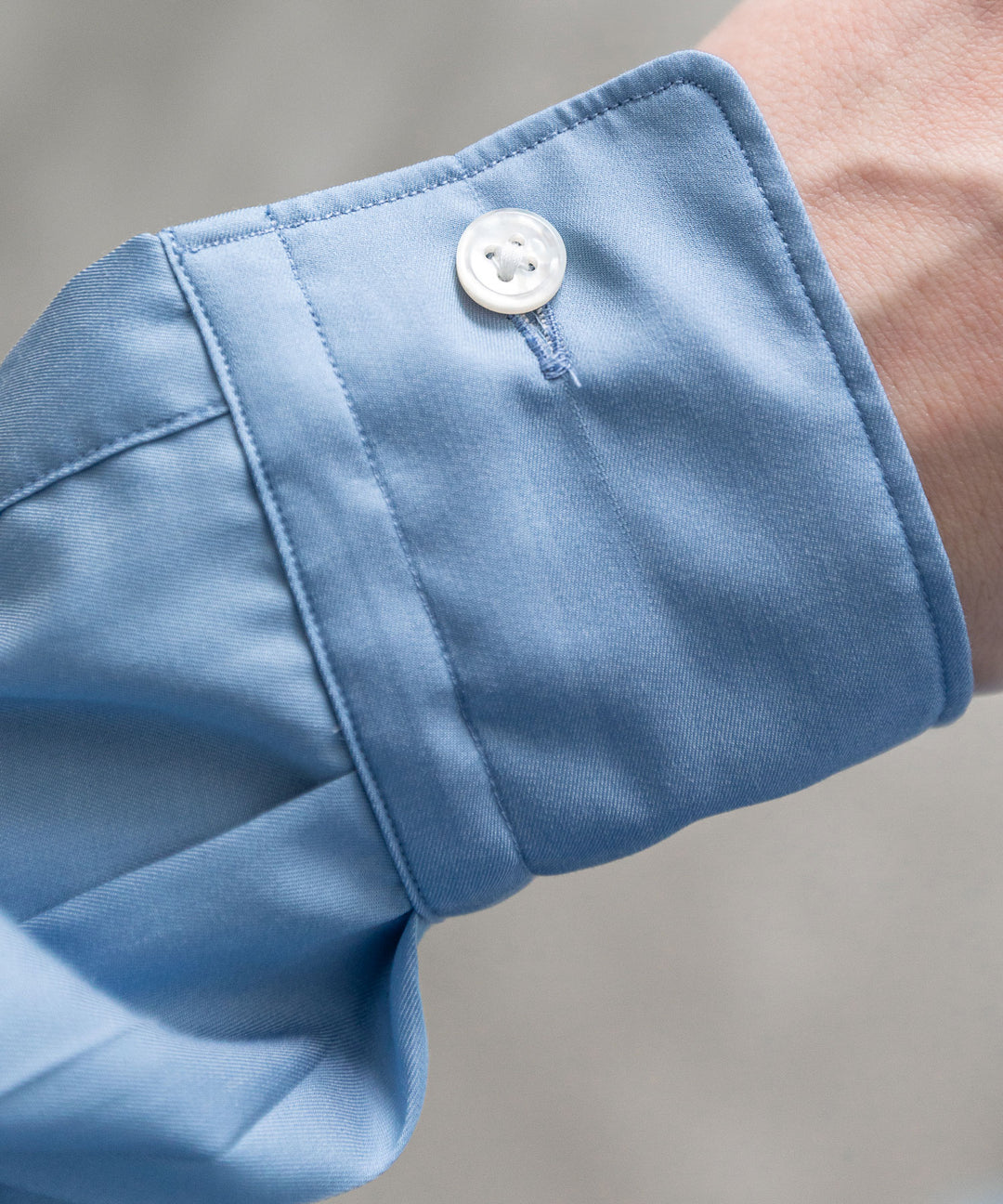 【INTÉRIM】インテリムのドレスシャツ 200/2 SUPIMA TWILL REGULAR COLLAR SHIRT - BLUE