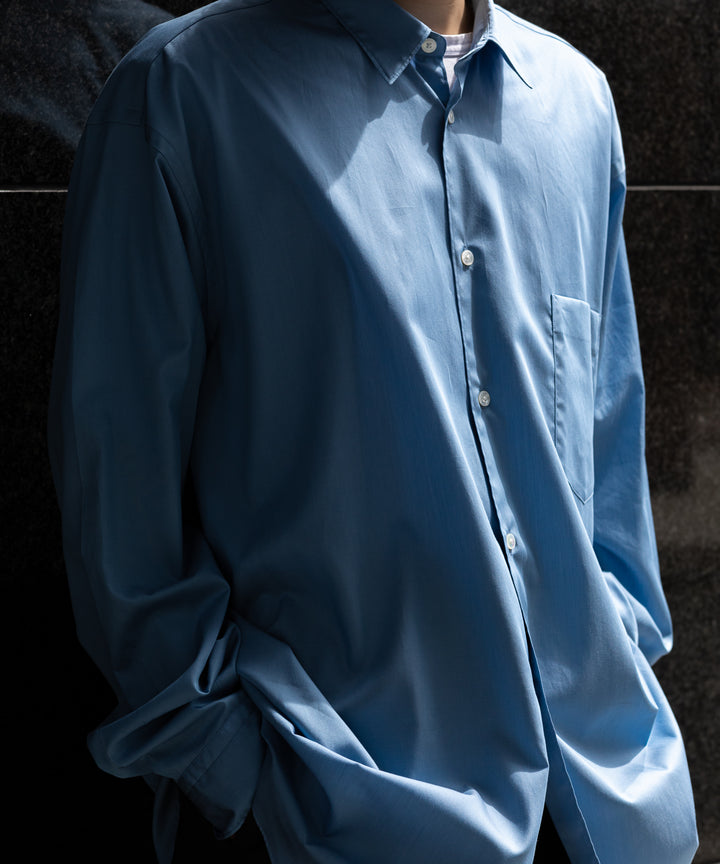INTERIM(インテリム)の22AWコレクションのHYPER BIG 200/2 SUPIMA TWILL REGULAR COLLAR SHIRTのBLUE