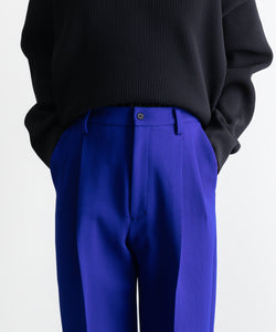 stein(シュタイン)の23SSコレクションのHIGH COUNT KNIT PIN TUCK WIDE TROUSERSのBLUE
