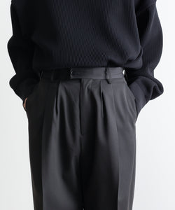 stein(シュタイン)の23SSコレクションのWIDE TAPERED TROUSERSのSHADE CHARCOAL