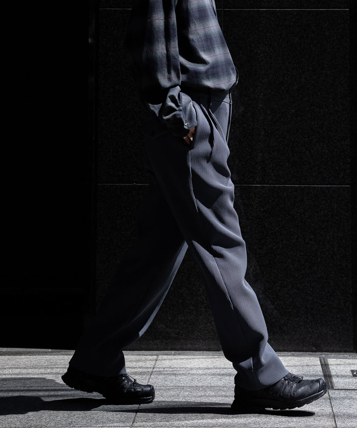 【stein】GRADATION PLEATS TWO TUCK TROUSERS - N.GREY シュタイン 23ss session セッション 福岡セレクトショップ