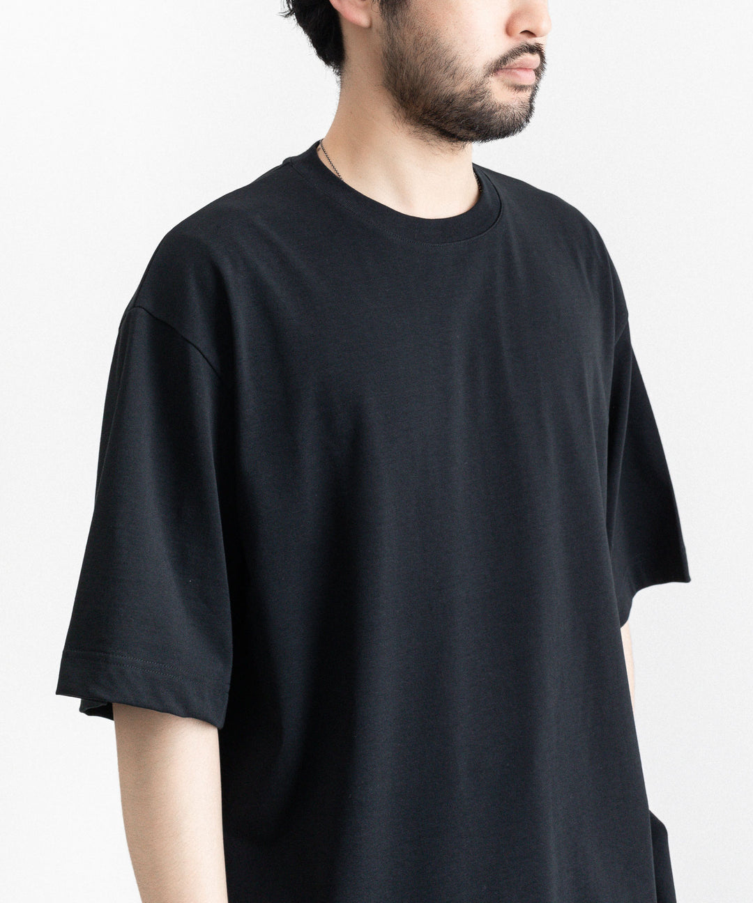 KANEMASA(カネマサ)の23SSコレクションのHIGH TWIST YARN LOOSE TEE のBLACK