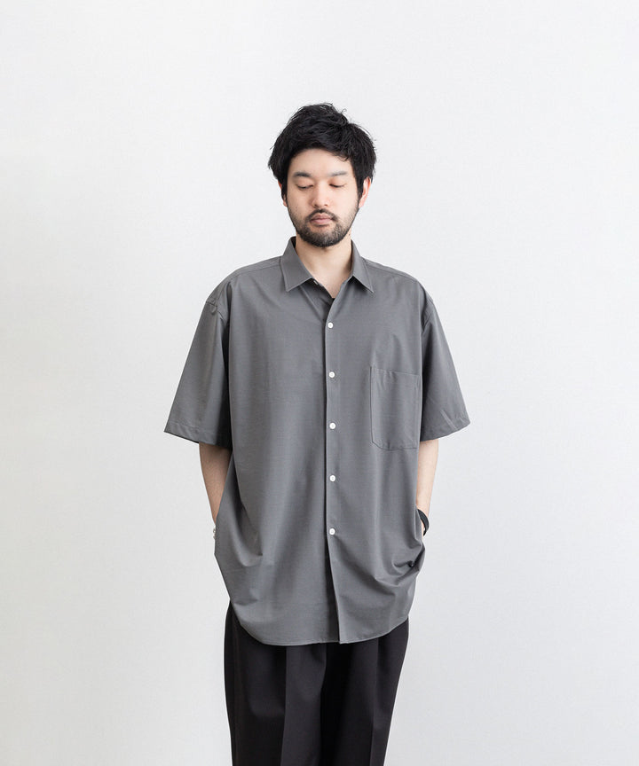 KANEMASA(カネマサ)の23SSコレクションのROYAL OX DRESS JERSEY SHORT SLEEVE SHIRTのGRAY