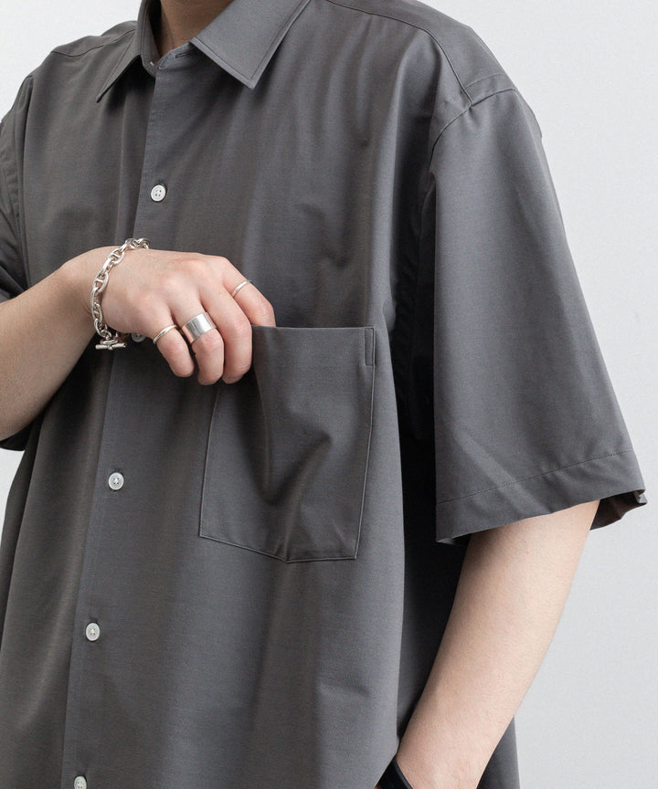 KANEMASA(カネマサ)の23SSコレクションのROYAL OX DRESS JERSEY SHORT SLEEVE SHIRTのGRAY