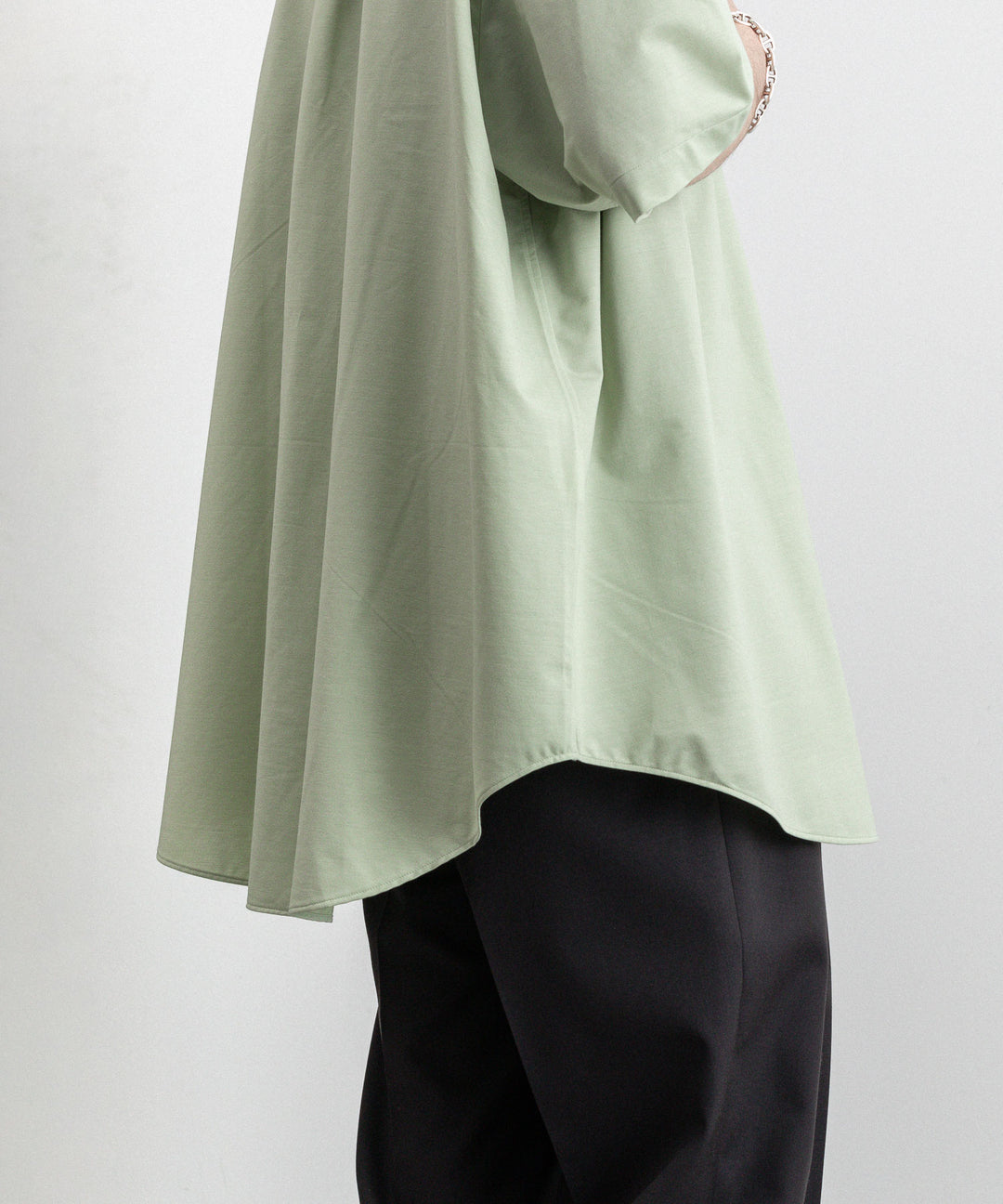 KANEMASA(カネマサ)の23SSコレクションのROYAL OX DRESS JERSEY SHORT SLEEVE SHIRTのLIGHT GREEN