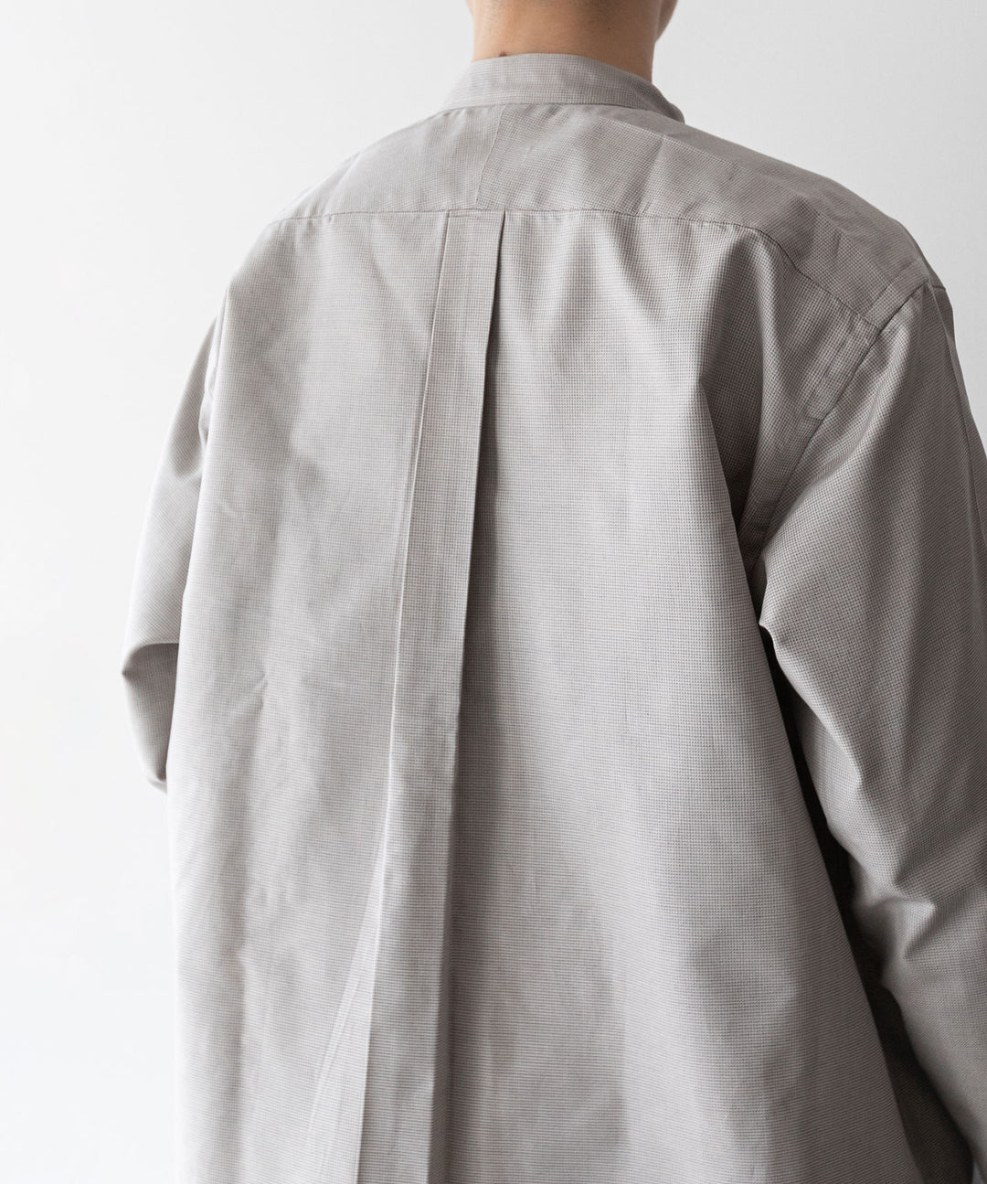 【INTÉRIM】インテリムのHYPER BIG COTTON SILK LATTICE STAND COLLAR SHIRT - BEIGE