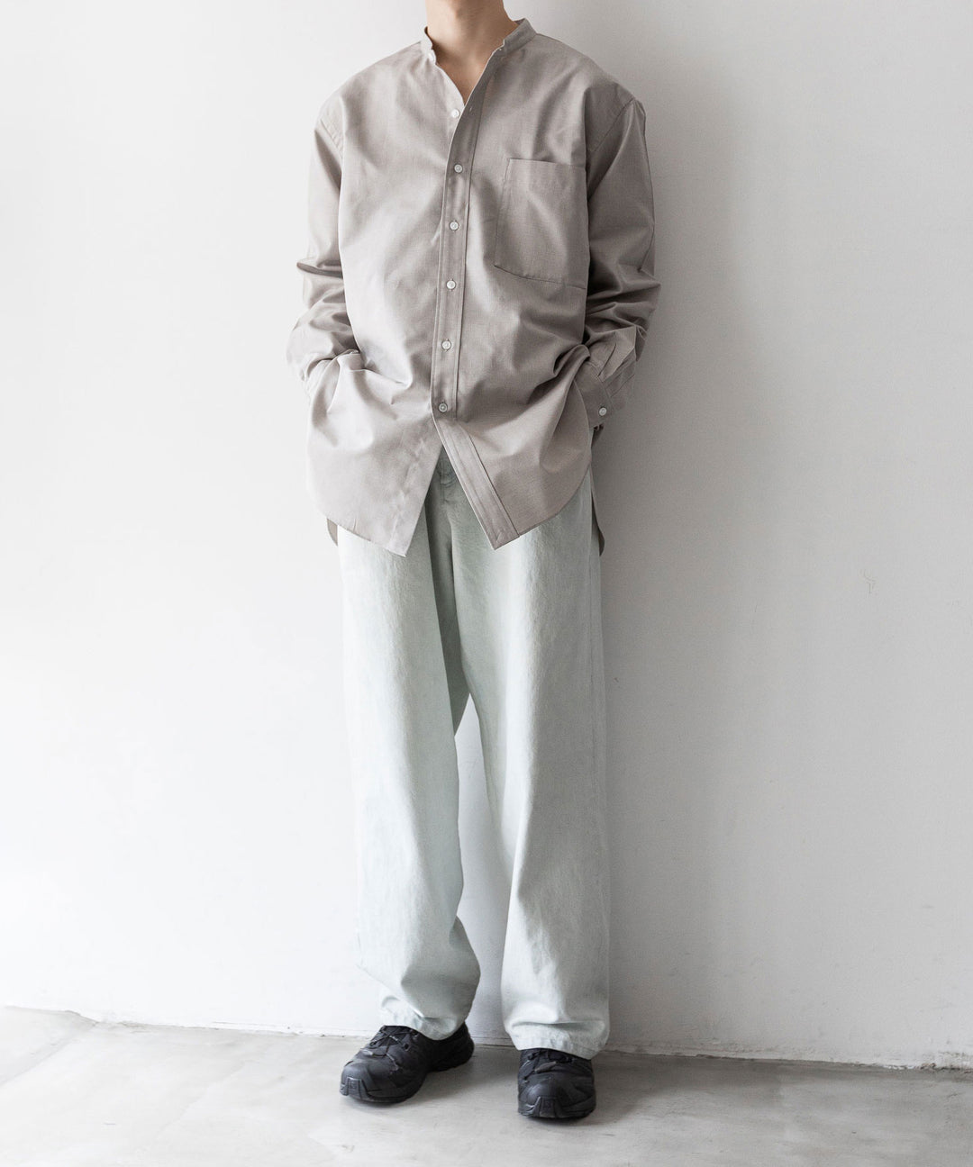 【INTÉRIM】インテリムのHYPER BIG COTTON SILK LATTICE STAND COLLAR SHIRT - BEIGE
