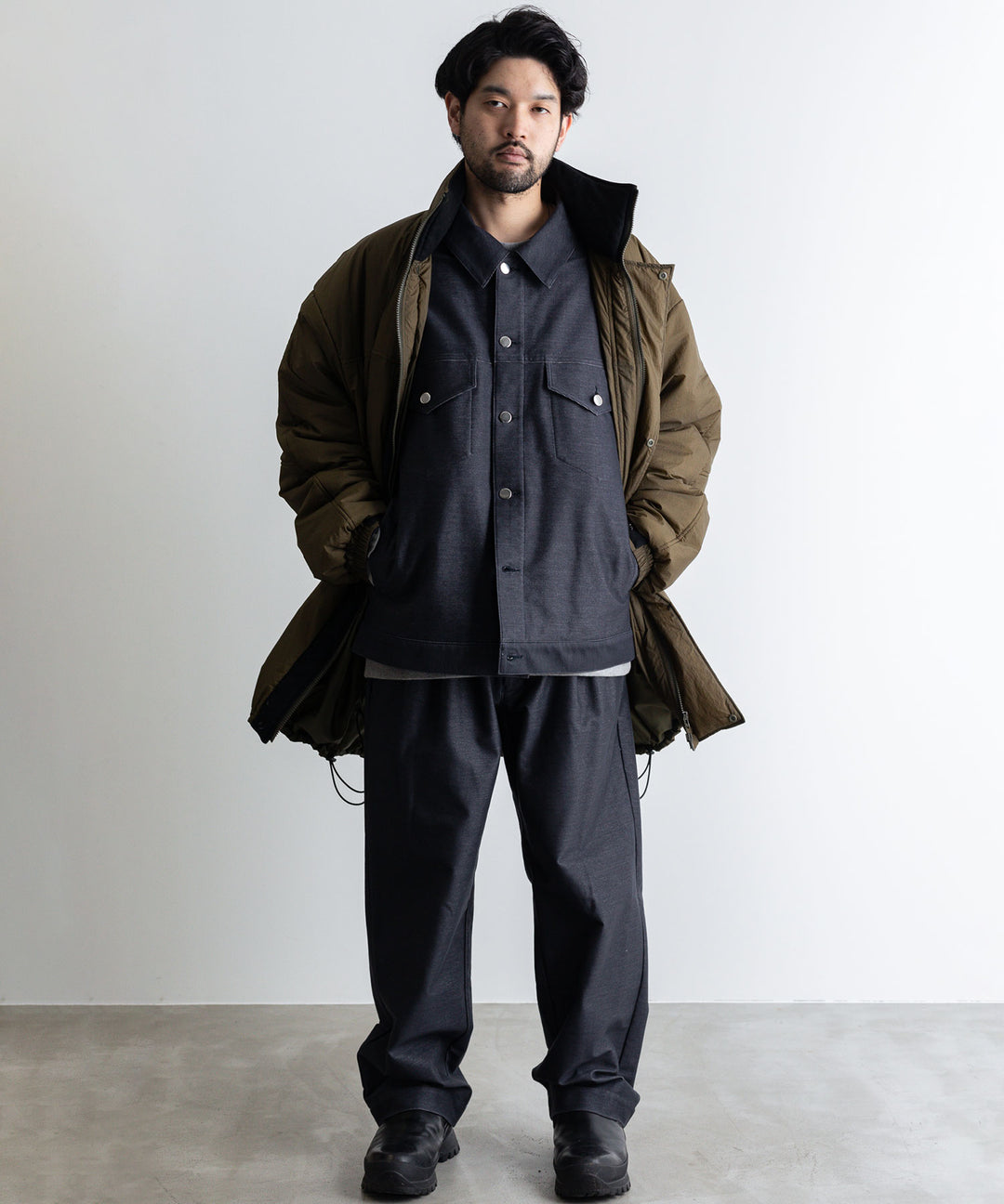 【KANEMASA】カネマサのニットデニム PIECE DYEING DENIM HIGH GAUGE JERSEY TUCK PANTS - NAVY
