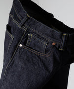 画像をギャラリービューアに読み込む, 【INTÉRIM】WWⅡ 1943 HEAVY KIBATA SHUTTLE DENIM JEANS - NAVY
