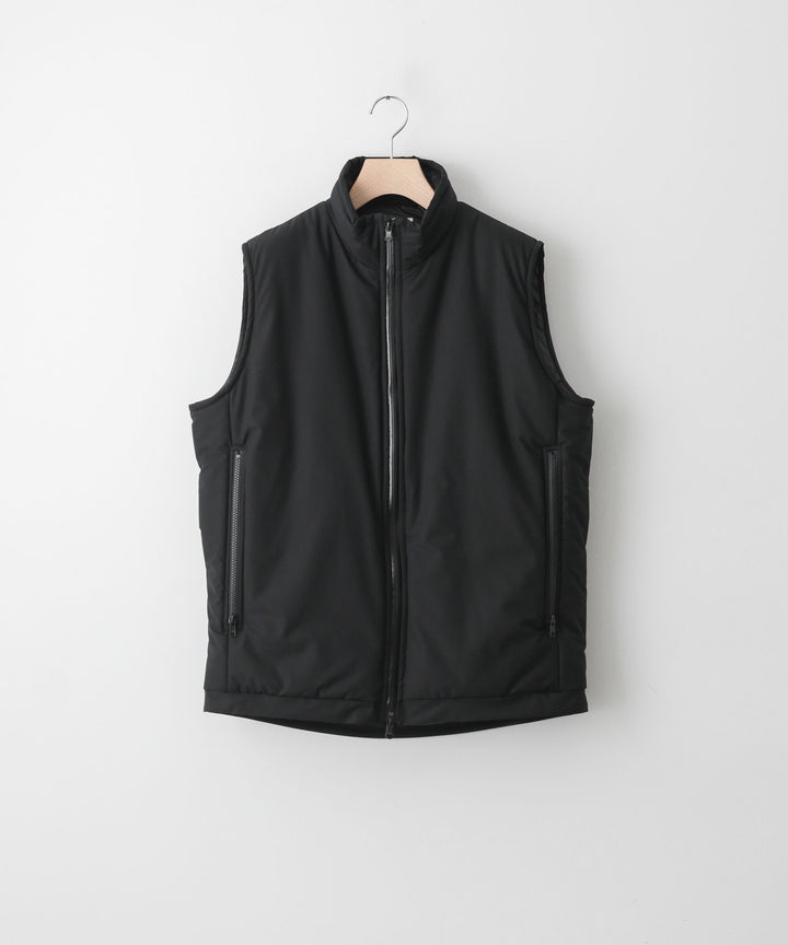 INTERIM(インテリム)の22AWコレクションのHYPER BIG HI-LOFT WATER PROOF INSULATED VESTのBLACK