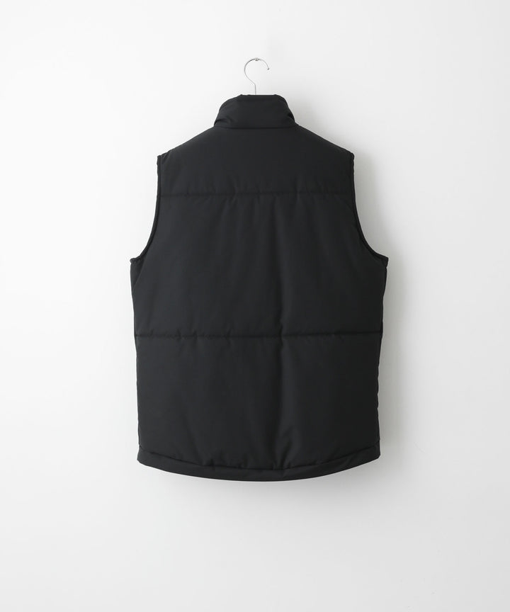 INTERIM(インテリム)の22AWコレクションのHYPER BIG HI-LOFT WATER PROOF INSULATED VESTのBLACK