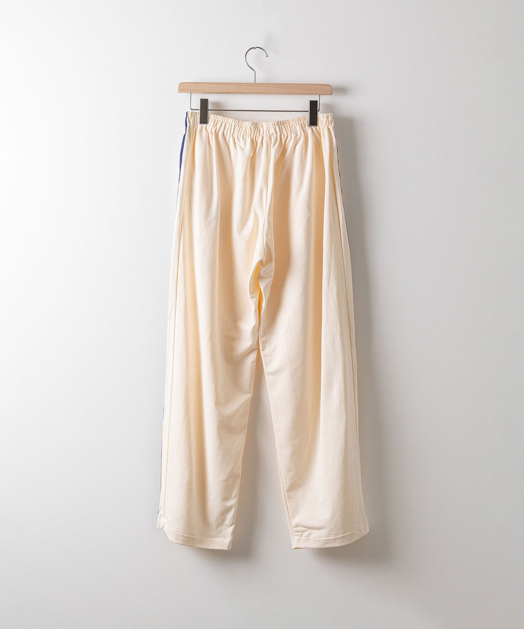 【KANEMASA PHIL.】カネマサのECONYL JERSEY TRACK PANTS - ECRU