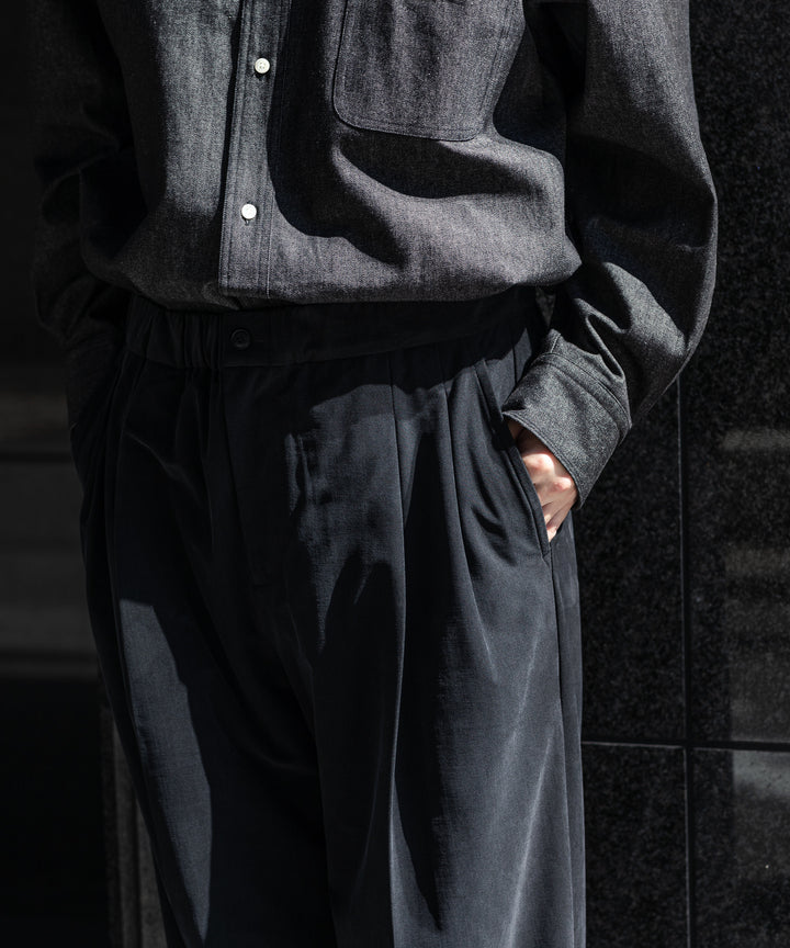 【KANEMASA】FIBRIL CUPRO VINTAGE EASY TUCK PANTS  - BLACK