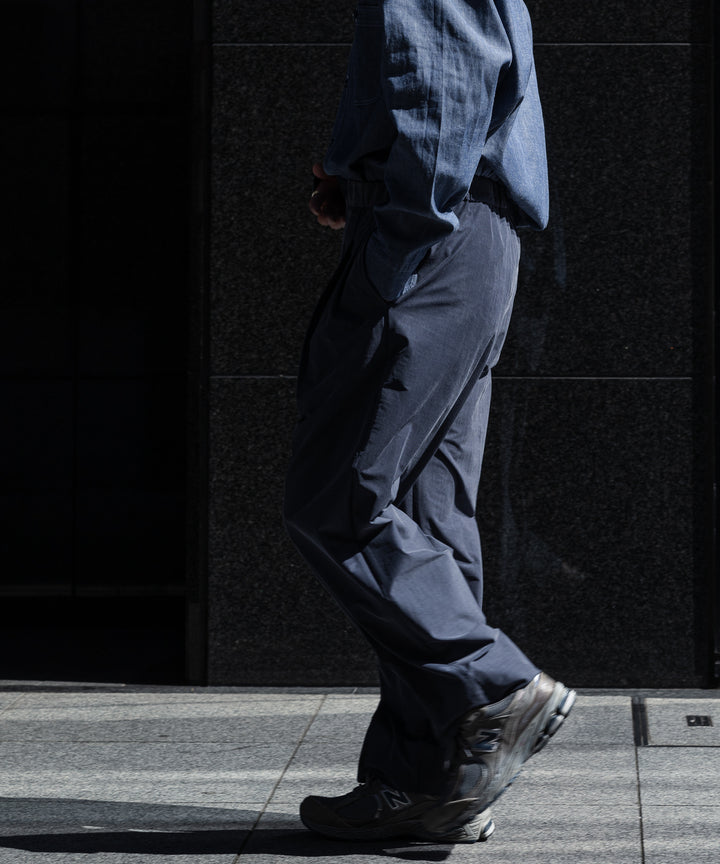 【KANEMASA】FIBRI CUPRO VINTAGE EASY TUCK PANTS - CHARCOAL NAVY
