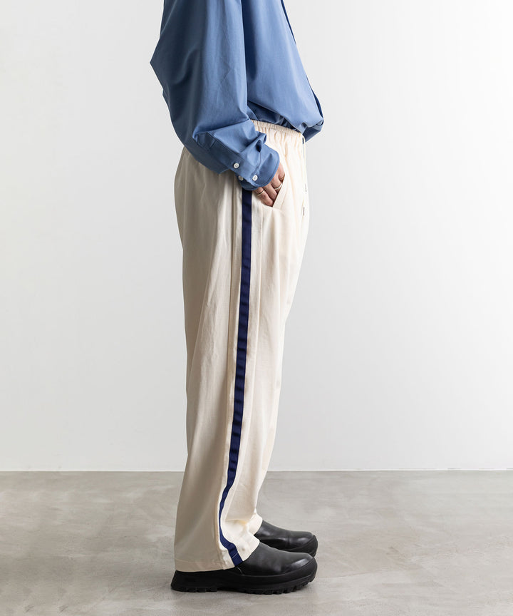 【KANEMASA PHIL.】カネマサのECONYL JERSEY TRACK PANTS - ECRU