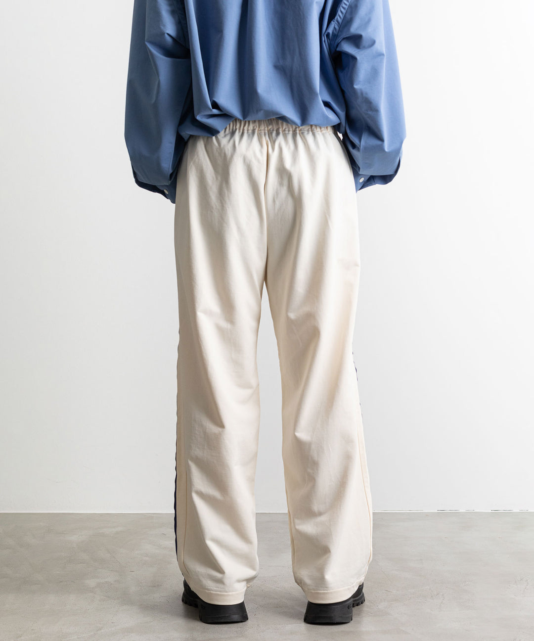 【KANEMASA PHIL.】カネマサのECONYL JERSEY TRACK PANTS - ECRU