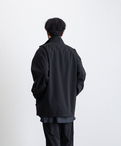 stein / シュタイン】WINDBREAKER STAND COLLAR JACKET - BLACK | 公式