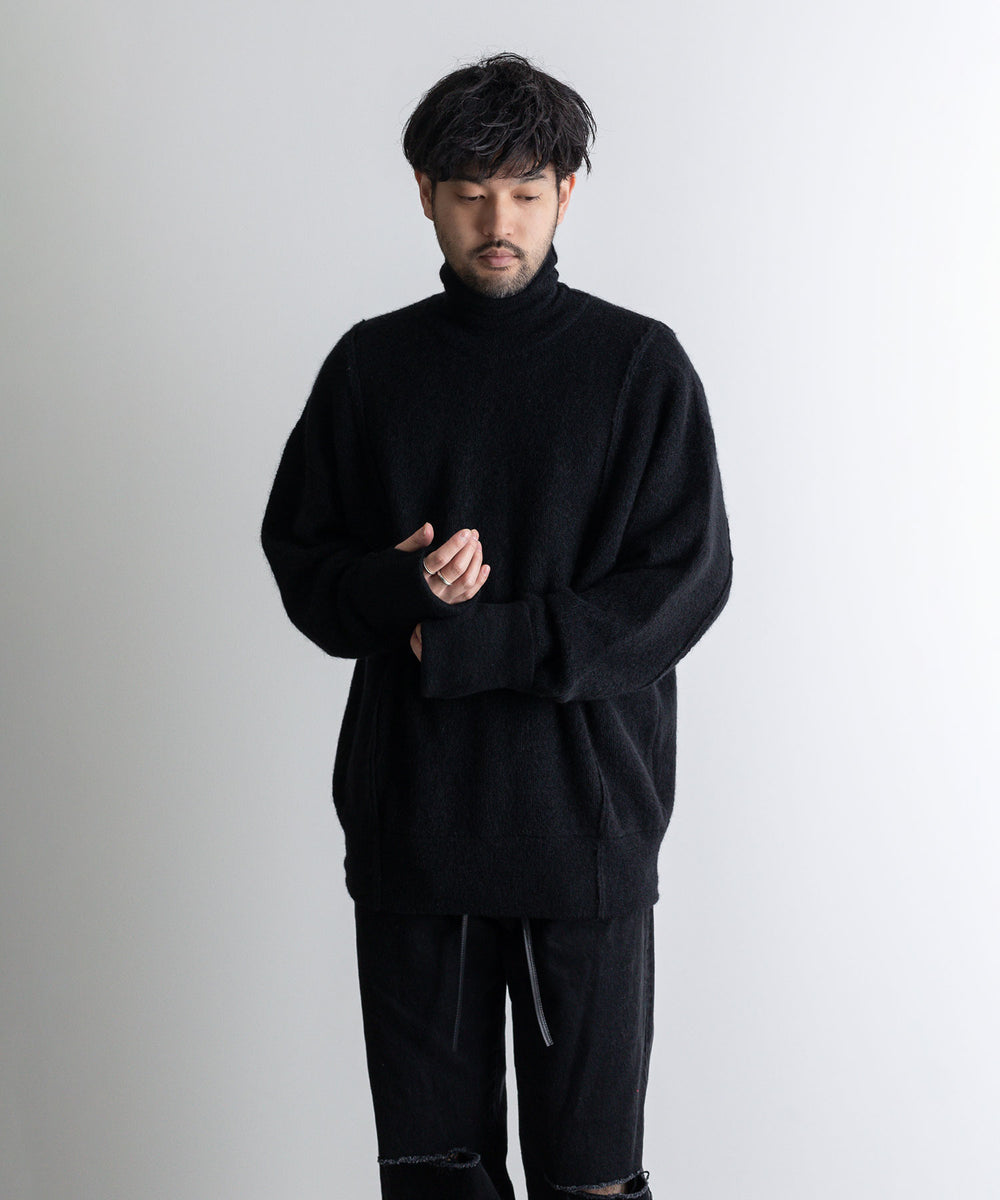 stein(シュタイン)の23SSコレクションのEXTRA FINE KID MOHAIR TURTLE NECK LSのBLACK